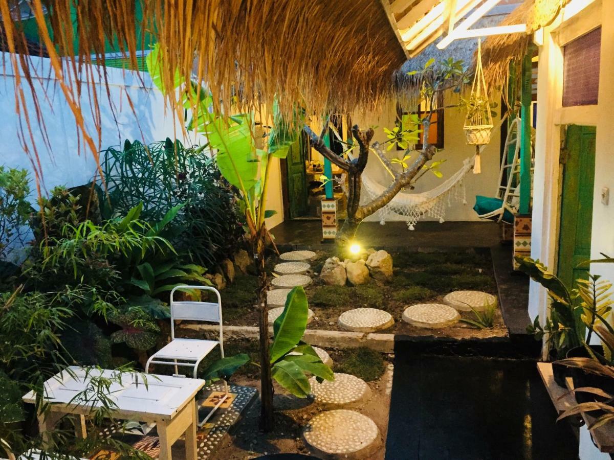 The Bodhi Tree Karimunjawa Hostel Εξωτερικό φωτογραφία