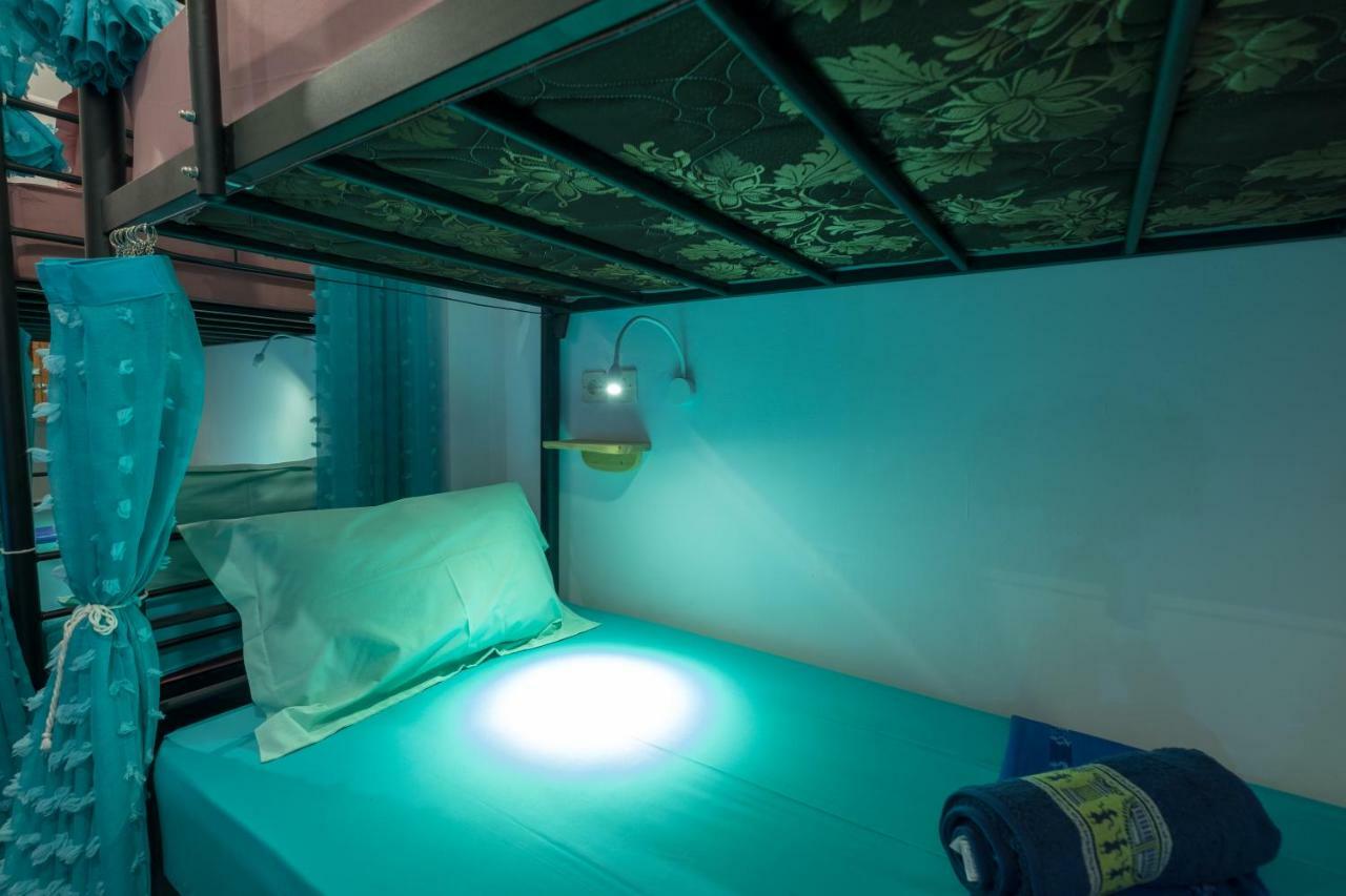 The Bodhi Tree Karimunjawa Hostel Εξωτερικό φωτογραφία