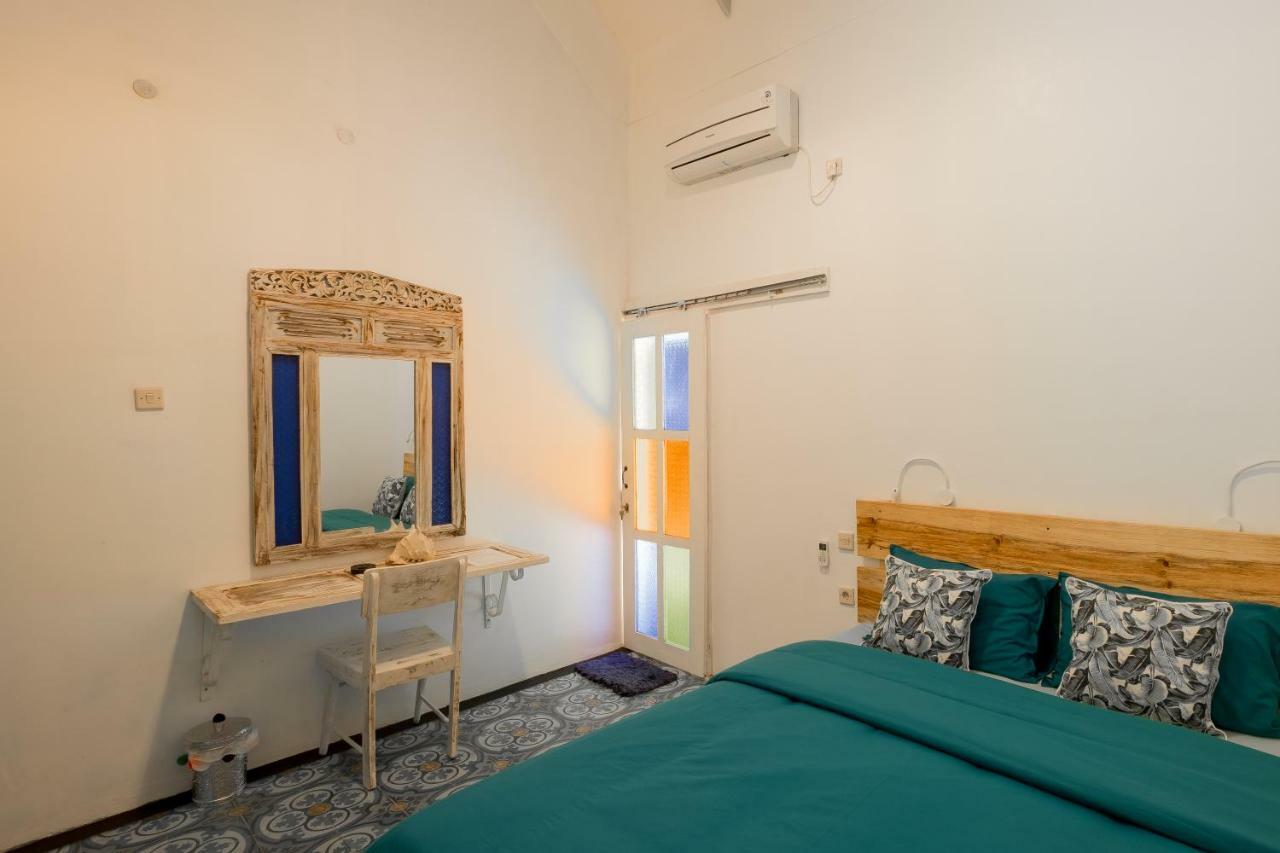 The Bodhi Tree Karimunjawa Hostel Εξωτερικό φωτογραφία